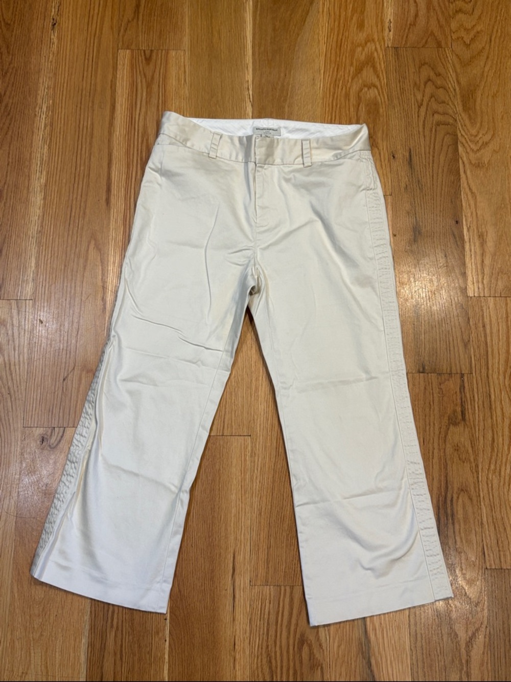 Women’s Banana Republic Stretch Cropped Khaki Pants, Size 10